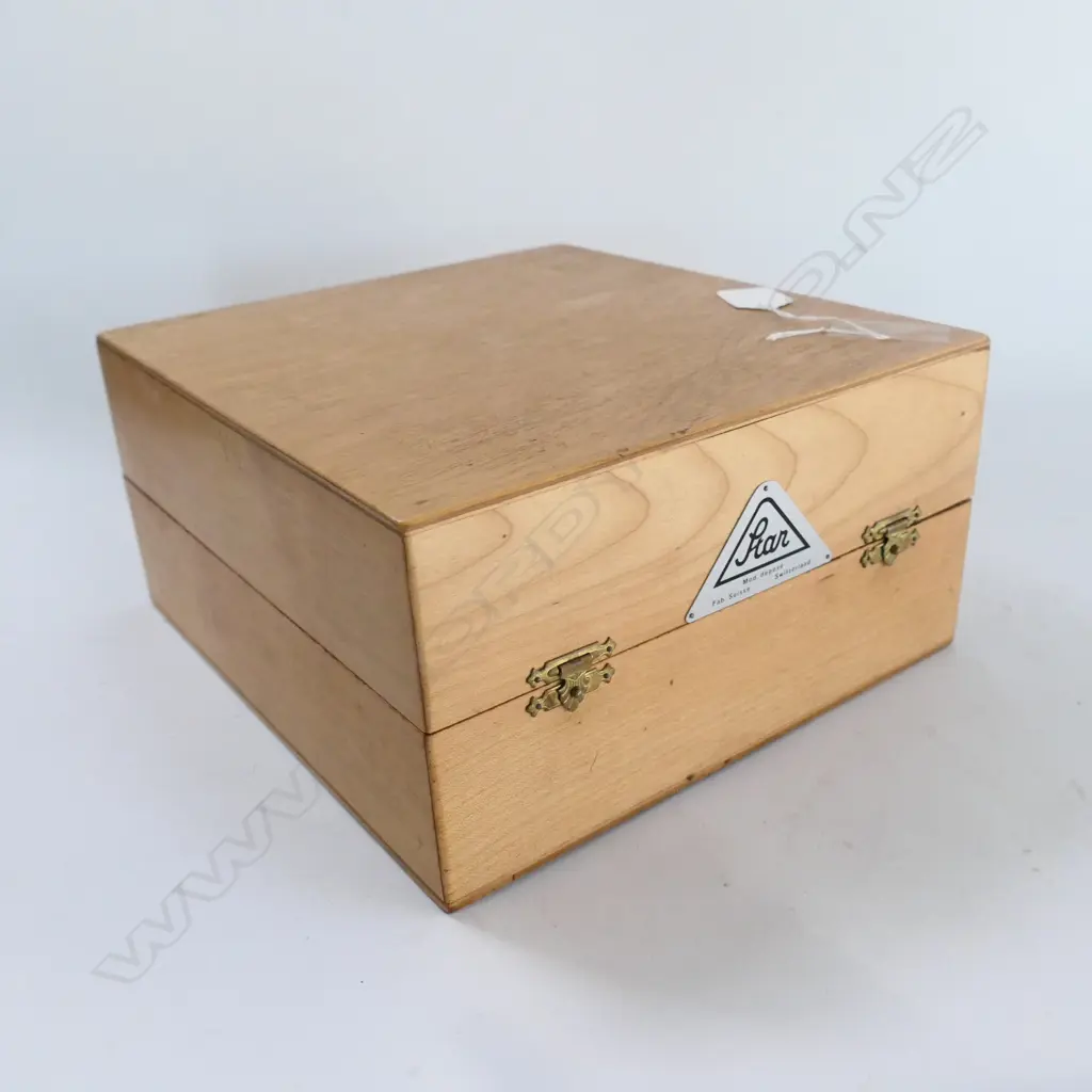SWISS 'STAR' BRAND WATCHMAKER'S STAKING TOOL IN BOX Image 1++